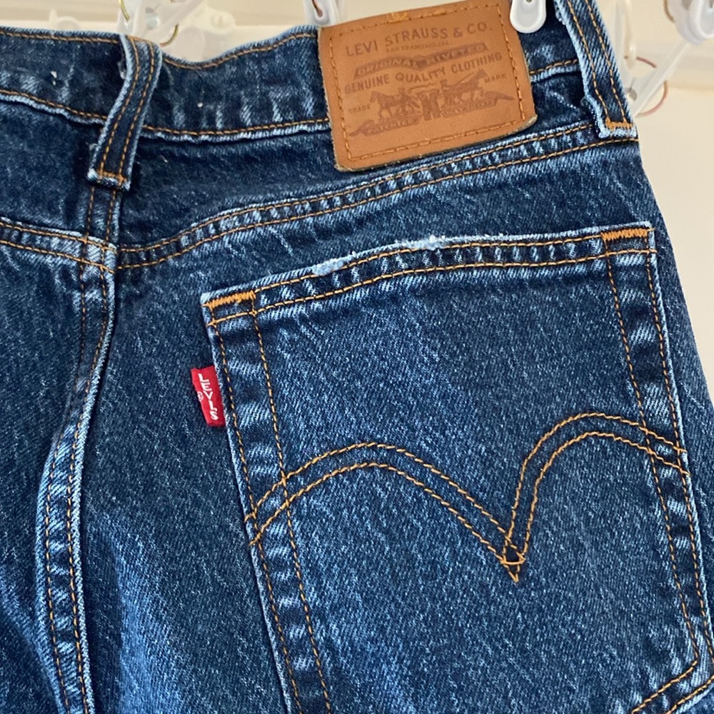 LEVIS JEANS - Picture 4 of 5